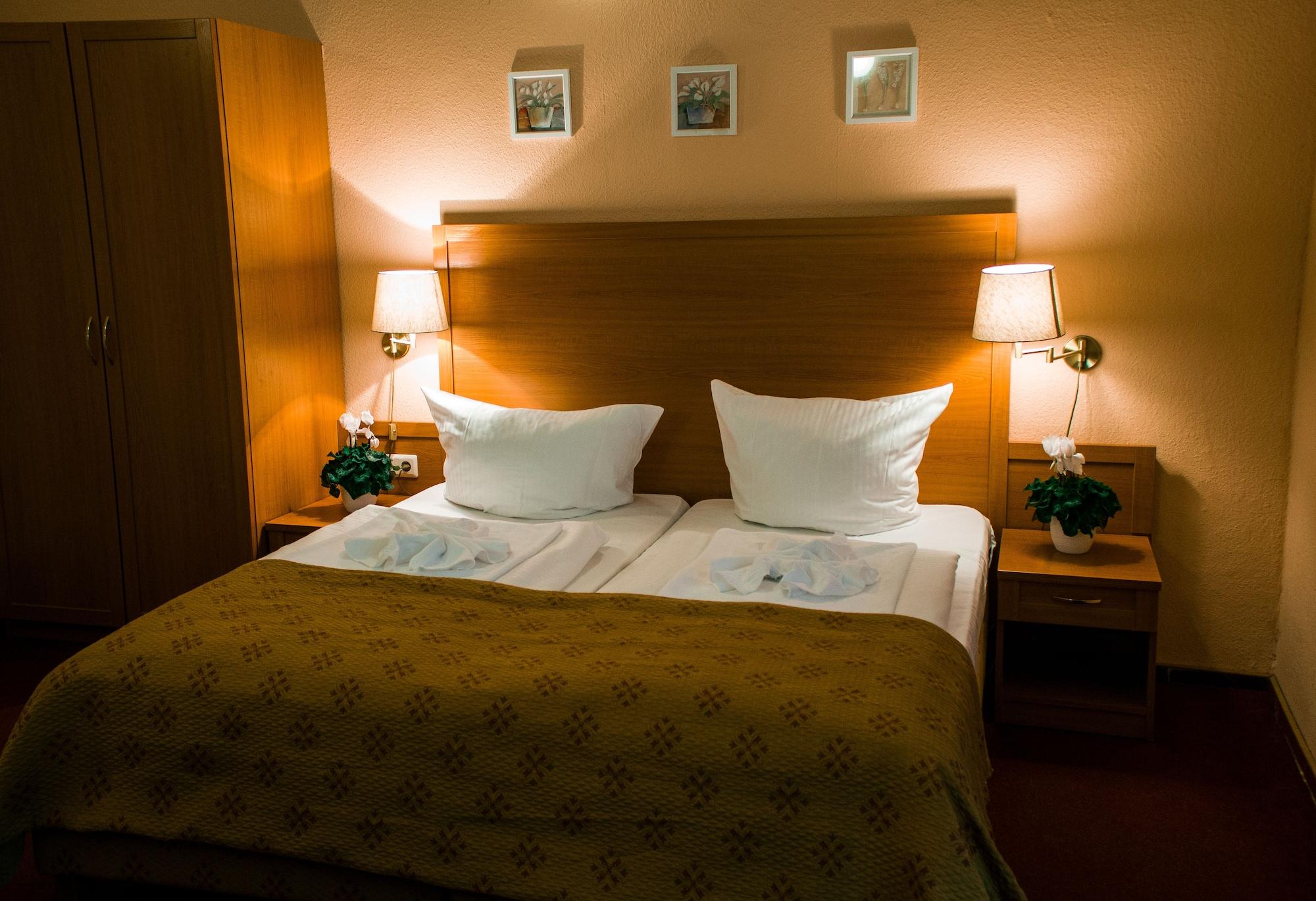 Hotel Aster an der Messe Berlin Exterior foto
