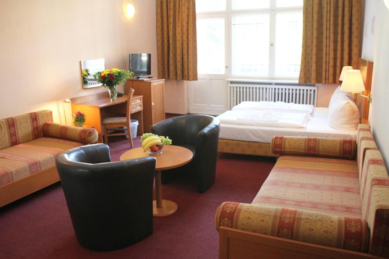 Hotel Aster an der Messe Berlin Exterior foto